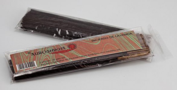 Auroshikha Incienso Vainilla Aprox: 50 Sticks